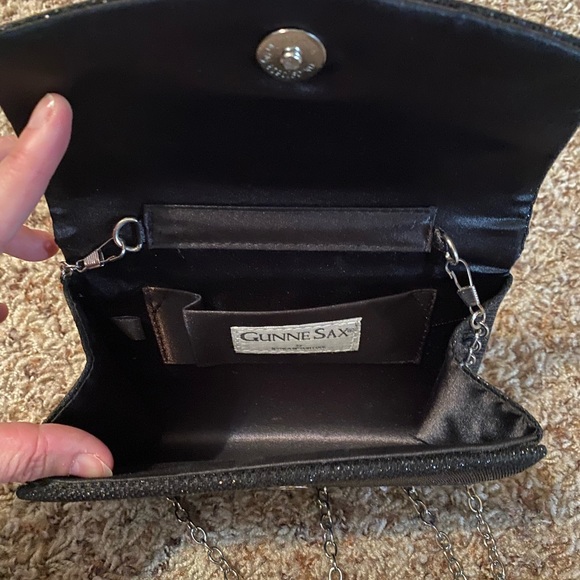 Dress purse - Picture 2 of 4